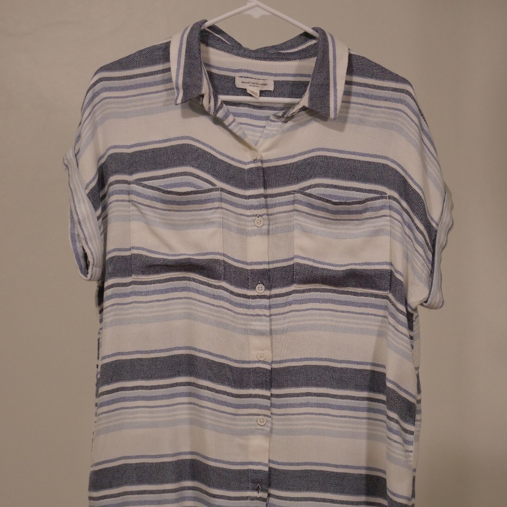 Beachlunchlounge Striped Button Down Linen Top